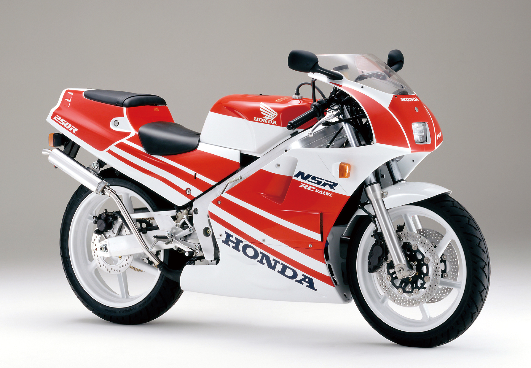kazu　製作依頼⑤　NSR250R 旧外装の頃、NSR250Rで攻める攻める攻める！！ #nsr #nsr250