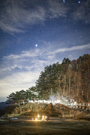 冬キャンプツーリングの星空