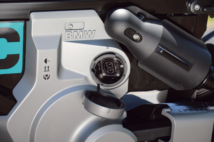 LSB2025_BMW CE 02