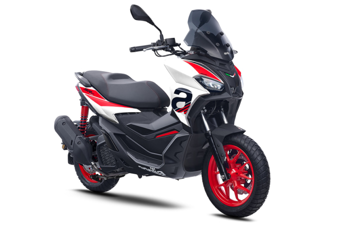 2504新車SR GT 200_01
