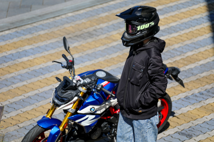 オフロードヘルメット マッドジャンパー×G310R