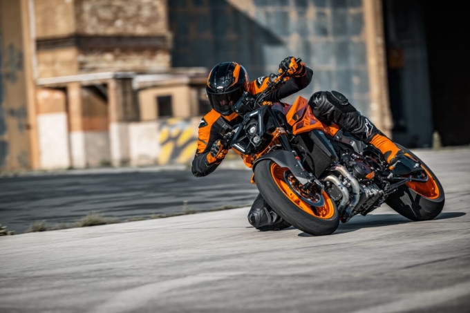 2506TS告知KTM0％_01