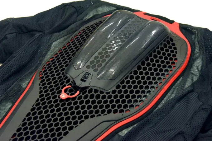 2506TS新製品TAICHI_AIR BAG_02