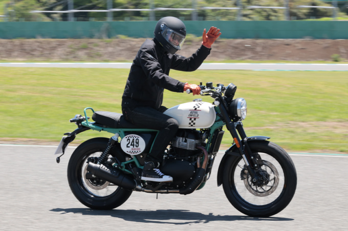 2506TS告知_ROYAL ENFIELD_05