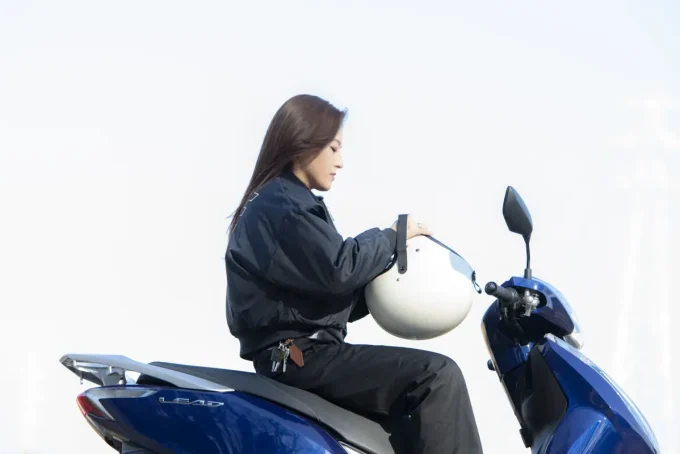 免許取り立ての女性ライダーが「スーパーカブ110」と「リード125（LEAD125）」に乗ってみた感想は都内の普段遣いにベストな選択