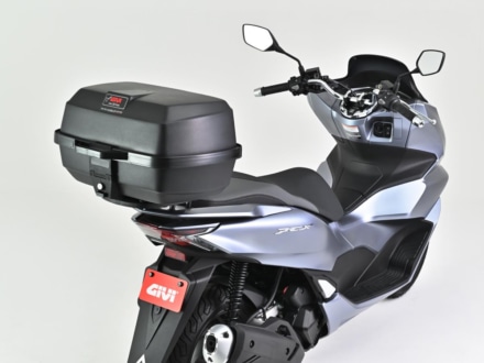 安心とコストパフォーマンスが両立したトップケース “THE GIVI CLASSIC COLLECTION”