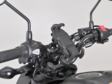 安心と利便性を備えたバイク用スマホホルダー「FLEX FSH-2／FSH-3」