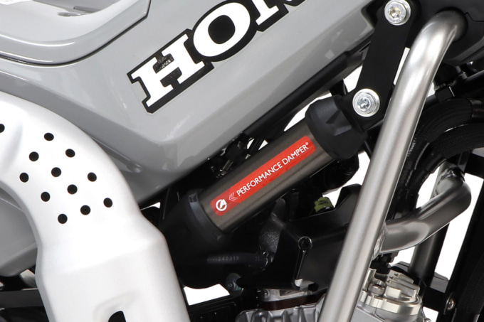 アクティブ CT125ハンターカブ用オイルクーラー パフォーマンスダンパーとの同時装着も可能