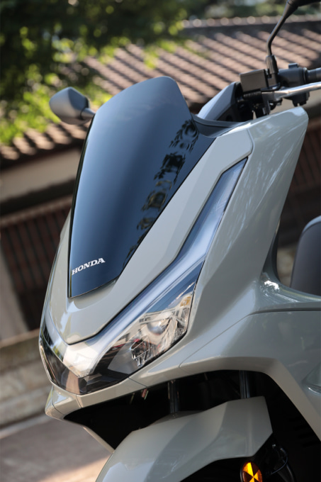 2509TS新車試乗記_PCX160_01