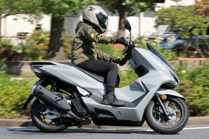 2509TS新車試乗記_PCX160_E
