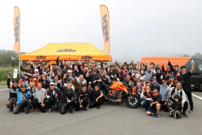 KTM ORANGE BLOOD ミーティング 宮城県で開催！　箱根開催時の集合写真