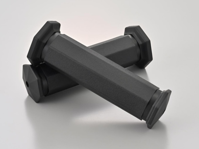 デイトナ バイクハンドルグリップGRIPPY GRIP GG-D-SEVEN（全長130㎜ / Φ22.2ハンドル用 / エンド非貫通）ブラック