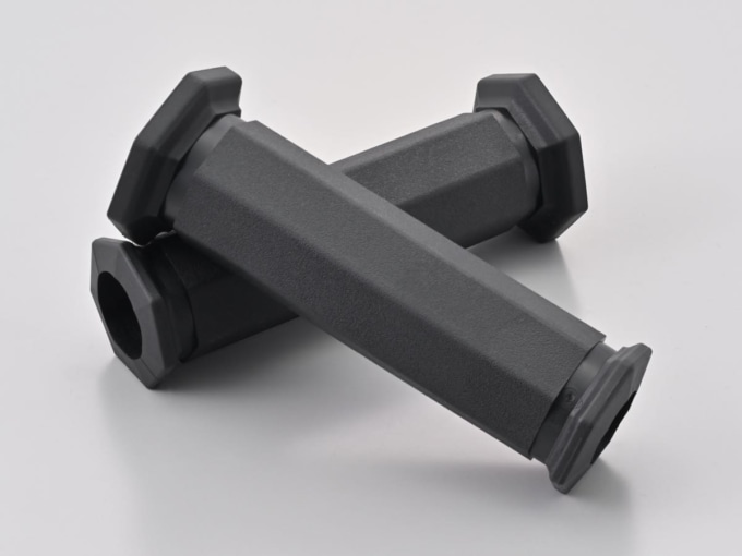 デイトナ バイクハンドルグリップ GRIPPY GRIP GG-D-SEVEN（全長123㎜ / エンド貫通）ブラック