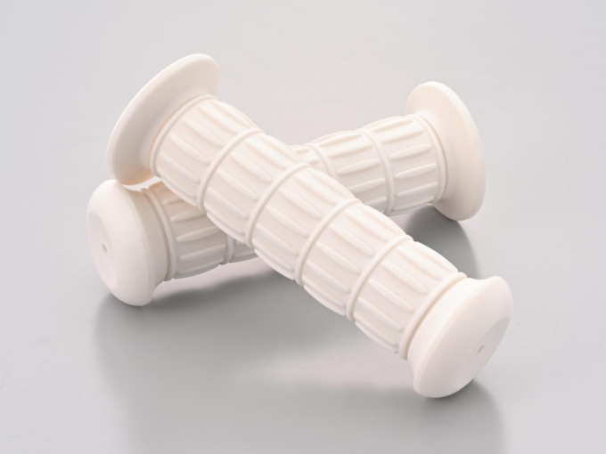 デイトナ バイクハンドルグリップGRIPPY GRIP GG-D-CLASSIC（全長128㎜ / Φ22.2ハンドル用 / エンド非貫通）ホワイト