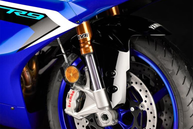 2510新車YZF-R9_05-1