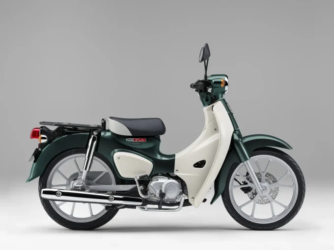 原付免許で運転できる『新基準原付』4車種の価格と発売日が決定!『スーパーカブ110 Lite』『クロスカブ110 Lite』『Dio110 Lite』『スーパーカブ110プロ Lite』が新登場!【Honda2025新車ニュース】