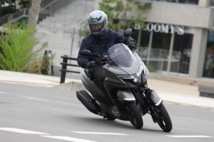 三輪スクーター・トリシティ125試乗インプレッション｜安定感と快適性を両立する次世代LMWモデル