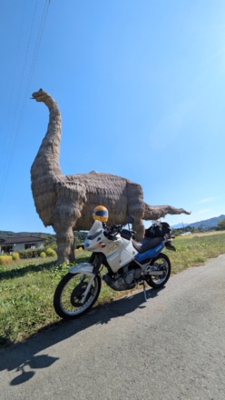 恐竜が町にやってきた！