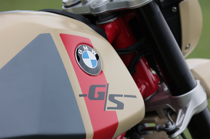 2511BMW GSシリーズ_B