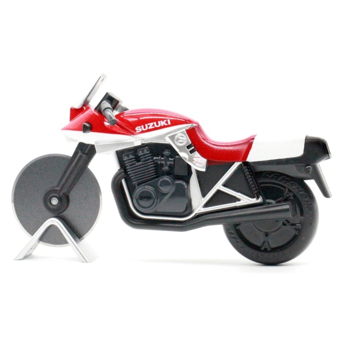 2512新製品_ピザカッターナ_01