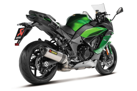 レース直系の品格を公道に！【車検対応】ニンジャ1100SX/SE用アクラポビッチ・スリップオン登場