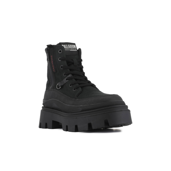 PALLASQUAD ZIP TX ブラックの斜め前方写真。約6cm厚底ソールで足つき性をサポート