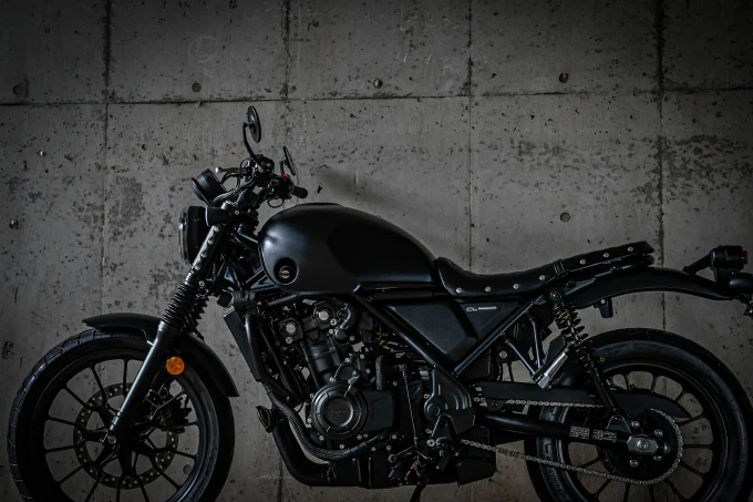 【質問】このバイクの車名ってわかる? Rebel 250(レブル250)じゃないよ!DAYTONA×Dope製のCL250向け『カスタム』です!【Hondaカスタム最前線 CL250 / CL500 前編】