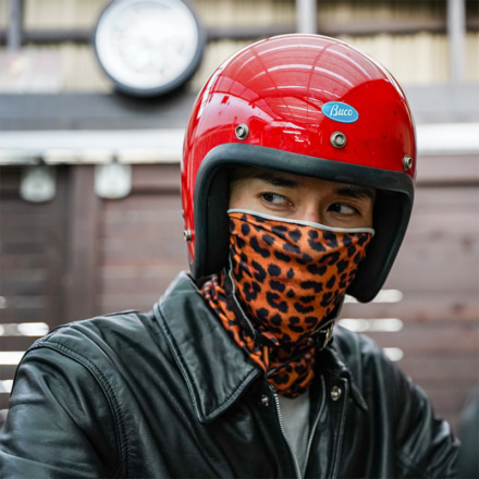 干支シリーズ最新作！　JAM’S GOLDのゼブラ柄グローブ＆フェイスマスクで“ホースパワー”全開のバイクスタイル