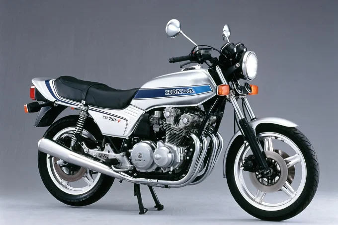 【え？空冷？】新型『CB1000F』を「予備知識ゼロ」でレビューすることになった→聞いてた話と違うじゃないか!?【Hondaの道は1日にしてならず／CB1000F ①第一印象 編】