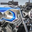 【公式】新型400ccネイキッド『CB400 SUPER FOUR E-Clutch』の価格と発売日が決定！ シリーズ最高58馬力＆14kgもの軽量化!? 完全に「旧CB400SF」を超えた!?【Honda2026新車ニュース】