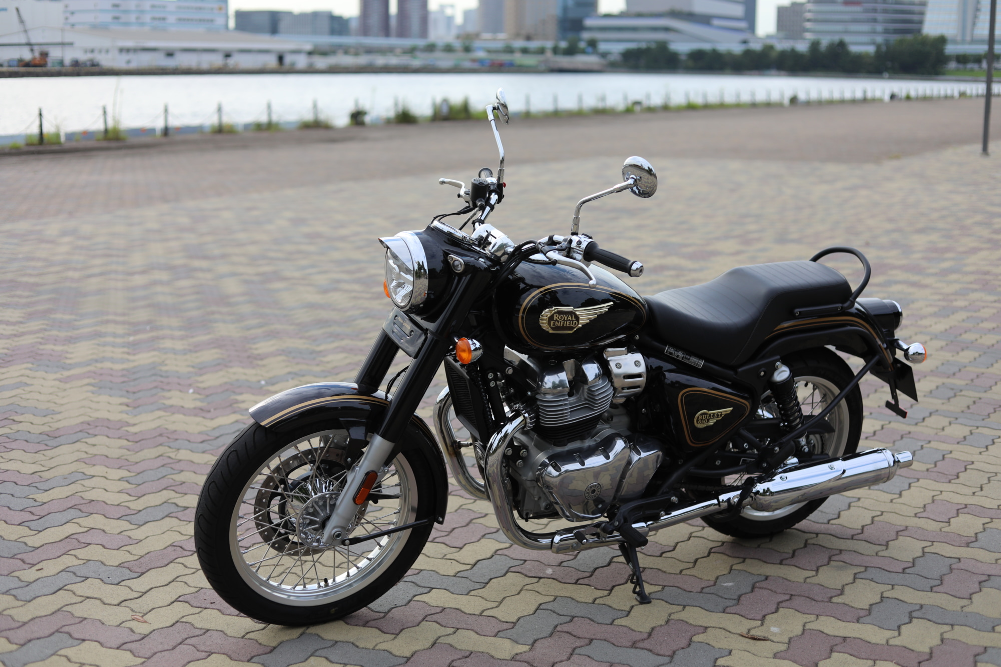 BULLET650