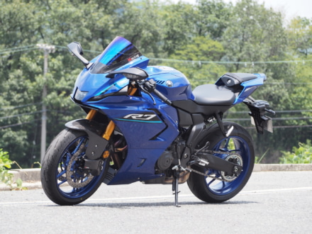 YZF-R7乗りなら見逃せない！　防風能力＆ブレーキ冷却向上がねらえるマジカルレーシングの新兵器