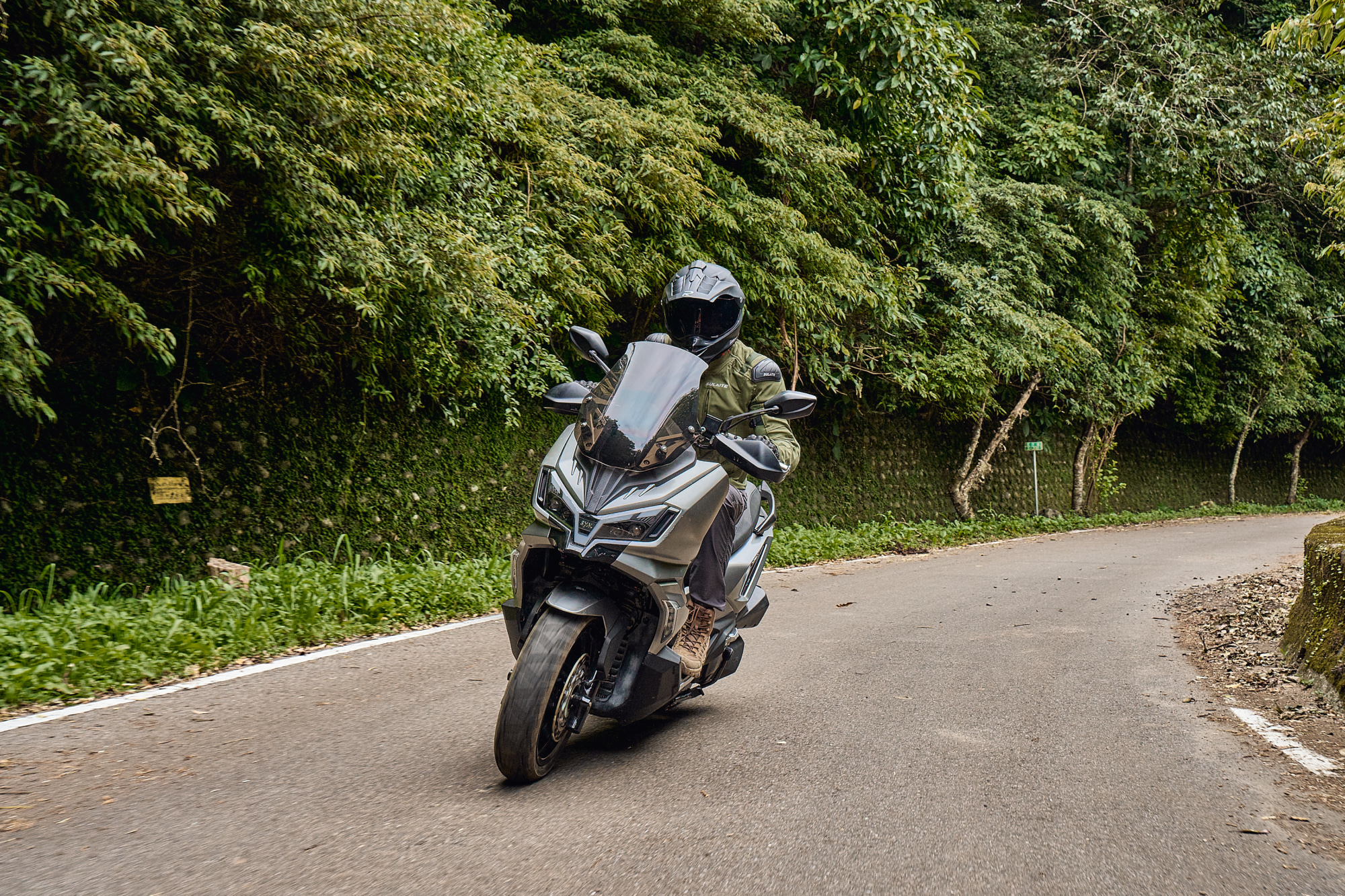 SYM ADX250