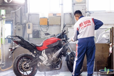 バイクで稼ぎたい人、レッドバロンが全国でアルバイトスタッフを募集中だ
